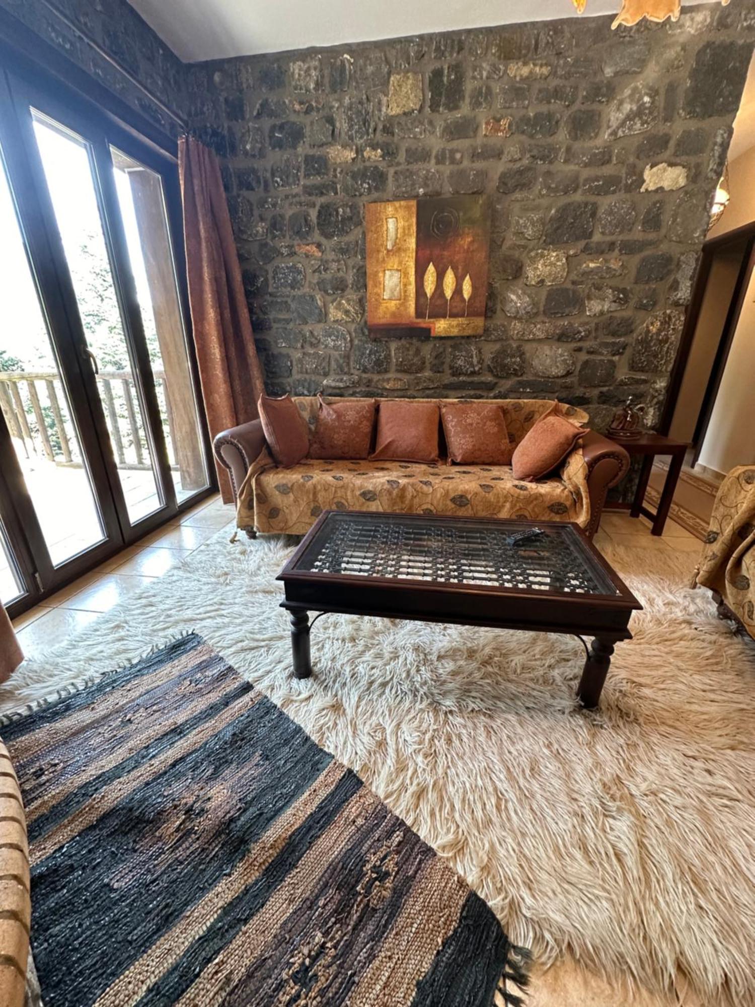 Villazia The Highest Kardharás 外观 照片